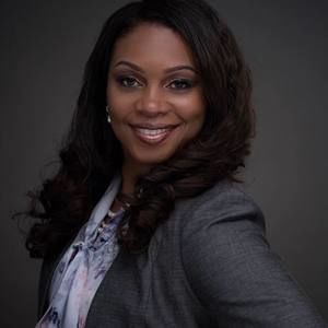 Meet your Posher, Lorinda